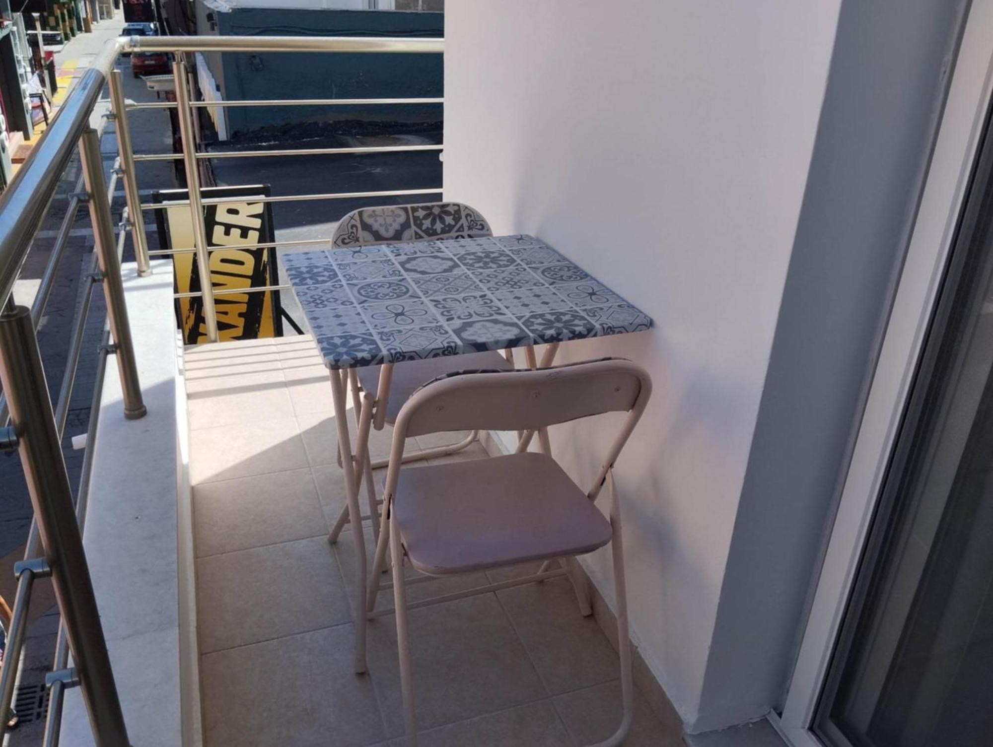 Lilian'S Seaview-Party Street-Youth Studios Rhodes City Eksteriør bilde