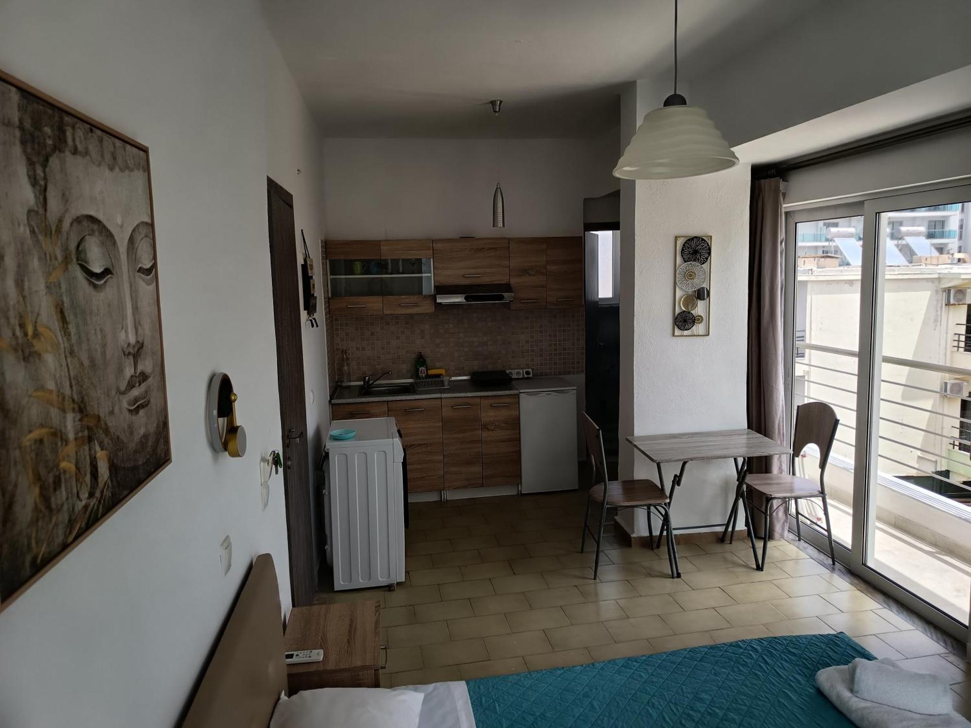 Lilian'S Seaview-Party Street-Youth Studios Rhodes City Rom bilde